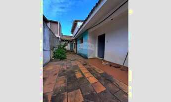 Imagem 2: Casa Ampla em Santa Tereza: Conforto e Oportunidade