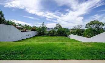 Imagem 3: Casa de Condomínio 4 Quartos, 3 Suítes, 4 Vagas de Garagem à venda no Condomínio Santa Mon