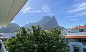 Imagem 3: Cobertura duplex para venda possui 439 metros quadrados com 5 quartos