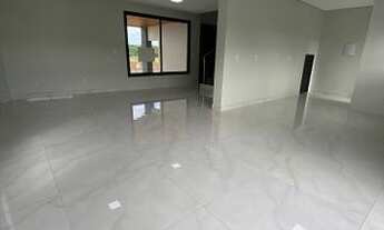 Imagem 3: Sobrado em condomínio fechado