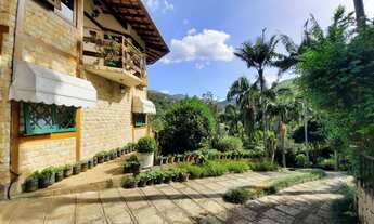 Imagem 5: Casa para venda com 200 metros quadrados com 4 quartos em Albuquerque - Teresópolis - RJ