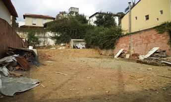 Imagem: TERRENO COM PEQUENO ACLIVE - 447 m²