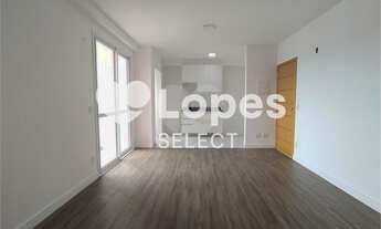 Imagem 3: Apto 2 dormitórios, cozinha planejada, sala ampla, varanda e 01 vaga Coberta