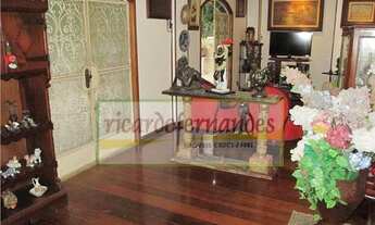 Imagem 5: Cobertura aconchegante e silenciosa. Vista para o verde