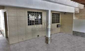 Imagem 4: Casa Linear, localizada no Bairro de Vila Nova. Agende sua visita!