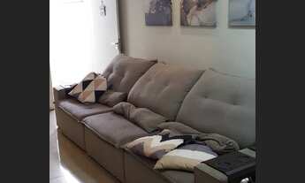 Imagem 3: Linda Cada em Condomínio Fechado com 3 quartos sendo 1 suíte e 2 vagas cobertas