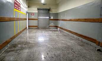 Imagem 6: Lojão com 627 m² de área interna - 33 metros de frente e 25 vagas cobertas