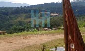 Imagem 3: Casa para Locação em Arujá, Parque Rodrigo Barreto, 2 dormitórios, 1 suíte, 1 banheiro