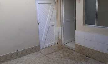 Imagem 4: Casa para aluguel com 10 metros quadrados com 1 quarto em Stella Maris - Salvador - BA