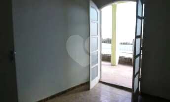 Imagem: CASA COM 3 MORADIAS A VENDA NA CASA VERDE