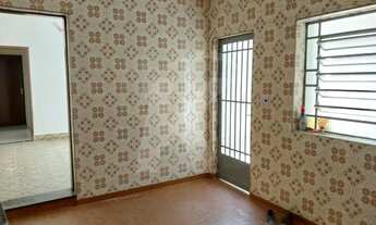 Imagem 3: Casa com 1 dormitório, sala, cozinha e banheiro ana Vila Ede