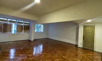 Imagem 2: Excelente Apartamento no Posto 4 com Vaga de Garagem na Escritura