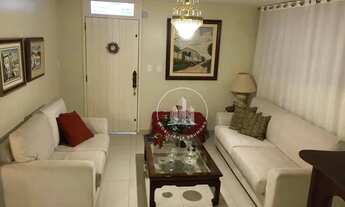 Imagem: Casa à venda, 215 m² por R$ 980.000,00