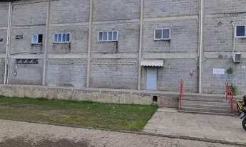 Imagem 3: Alugo galpão 1.000m² próx CD Walmart em condomínio pé dir 10m 4 docas piso p/ alta tn escr