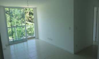 Imagem 3: Excelente oportunidade! Apartamento de frente com vaga garagem, composto por sala com pequ