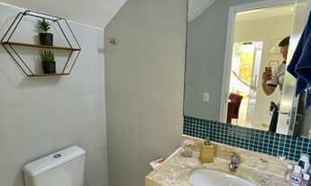 Imagem 5: Casa de esquina com um jardim belíssimo no condomínio Villagio Harmony Residence