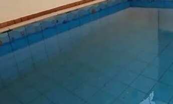 Imagem: CASA COM PISCINA NO BAIRRO BELO HORIZONTE