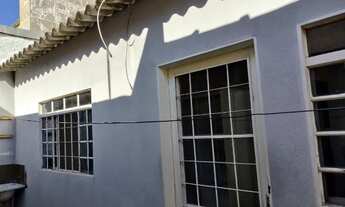 Imagem: Alugo casa de fundos na QNM 19 Ceilândia