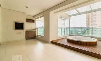 Imagem 2: Apartamento para aluguel tem 176 metros quadrados com 4 quartos