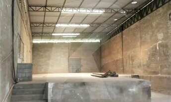 Imagem 4: Galpão Comercial com 690 m² !