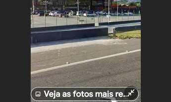 Imagem 2: Lotes comerciais 513m², saida Atacadão Maricá, aceit prop encostado entr./ saida Atacdão