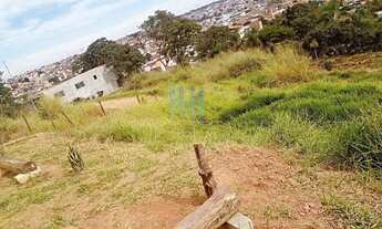 Imagem 7: Casa para Locação em Arujá, Parque Rodrigo Barreto, 2 dormitórios, 1 suíte, 1 banheiro