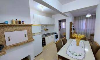 Imagem 3: Apartamento pronto para morar, a poucos metros do mar, dois quartos, vaga para três carros