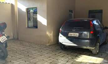 Imagem 2: Sobrado para venda possui 300 metros quadrados com 4 quartos em Parque 10 de Novembro - Ma