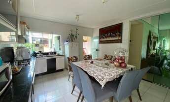 Imagem 5: Casa para aluguel tem 230 metros quadrados com 3 quartos