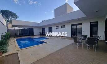 Imagem 2: Casa em Condomínio Fechado com 3 suítes, 678 m² - venda por R$ 2.200.000 ou aluguel por R