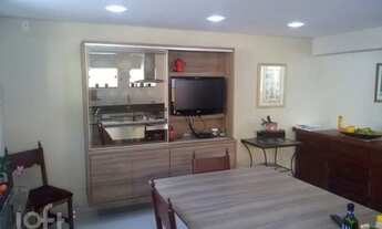 Imagem: Casa à venda em Dos Casa com 303 m², 3