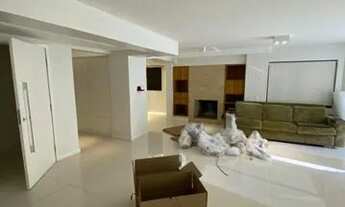 Imagem 7: Apartamento à venda em Jardim Paulistano com 180 m², 3 quartos, 3 suítes, 4 vagas