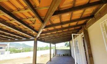 Imagem 3: Casa com amplo terreno