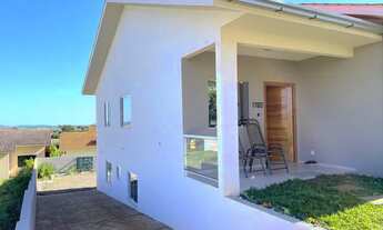 Imagem 2: Linda casa mobiliada com 166m², suíte + 2 quartos, alto padrão, construída em 2022