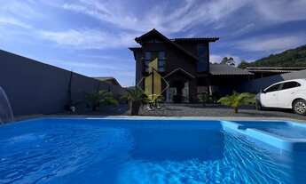 Imagem 5: Sobrado na cidade de Penha/SC