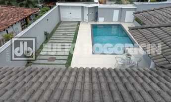 Imagem 2: JBB67203 Barra da Tijuca Casa Triplex 4 Suítes Piscina Sauna Churrasqueira Venda Julio Bog