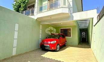 Imagem 2: Casa sobrado Amplo a venda com 3 Dormitórios e 4 Vagas de Garagem na Vila Ede