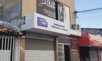 Imagem 2: Imóvel para venda possui 270 metros quadrados com 7 quartos em Siqueira Campos - Aracaju