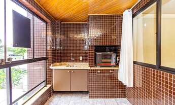 Imagem 7: Apartamento no Batel Amplo, arejado e muito bem localizado