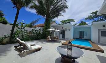 Imagem 2: Luxuosa Casa à Venda em Paraty-RJ, Bairro Cabore: 5 Suítes, 3 quartos, 4 Salas, 3 Banheiro