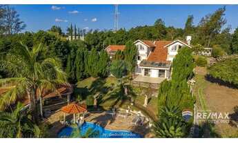 Imagem 7: Casa Comercial no Campo em Estilo Europeu - Clube Particular