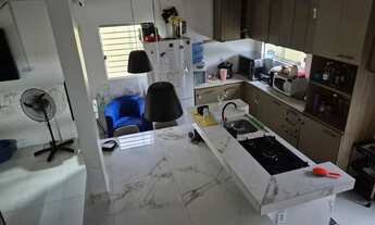 Imagem: /Casa no Novo Aleixo com 2 Qrts