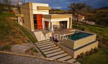 Imagem: Casa de condomínio com 04 suítes à venda