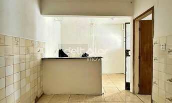 Imagem 7: Casa com entrada coletiva para locação com 1 quarto e uma vaga de moto, Piratininga (Venda