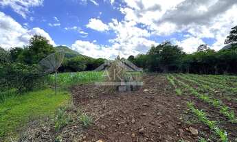 Imagem 4: Amplo terreno comercial à venda no centro de Picada Café na Serra Gaúcha