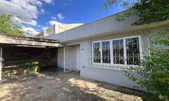 Imagem 2: Sobrado para aluguel tem 160 metros quadrados com 4 quartos