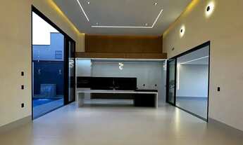 Imagem 2: Casa de alto padrão à venda no Moinho dos Ventos 03 Suítes Plenas