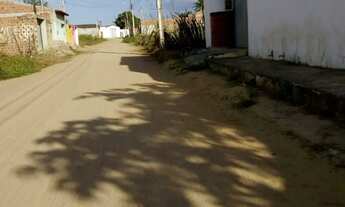 Imagem 2: CASA USADA Casa com 2 dormitórios