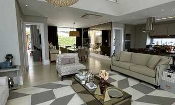 Imagem 6: Casa a venda ou locação em Alphaville Litoral Norte 1 com 3 suites piscina e área gourmet