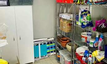 Imagem 7: Imóvel para venda possui 77 metros quadrados com 2 quartos em Menino Deus - Porto Alegre